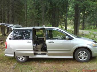 2002 Mazda MPV Pics