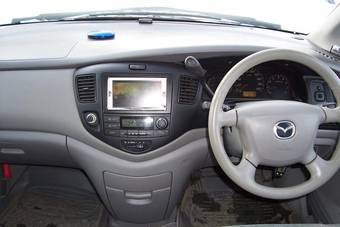 2002 Mazda MPV Photos