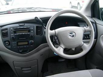 2002 Mazda MPV Images