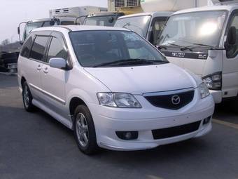 2002 Mazda MPV Images