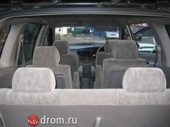 2002 Mazda MPV Photos