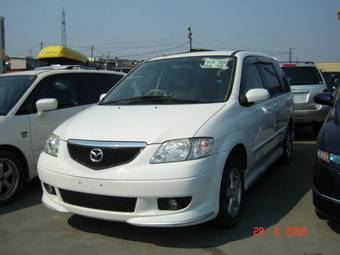 2002 Mazda MPV Photos