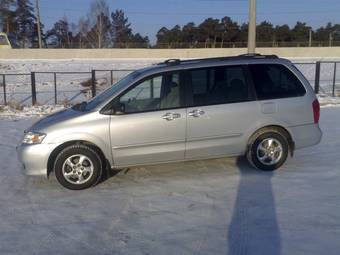 2002 Mazda MPV Photos
