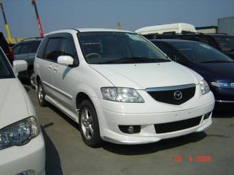 2002 Mazda MPV Photos