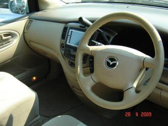 2002 Mazda MPV Photos