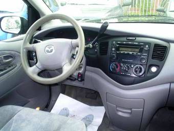 2002 Mazda MPV Photos