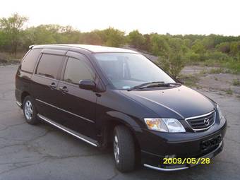 2002 Mazda MPV Photos