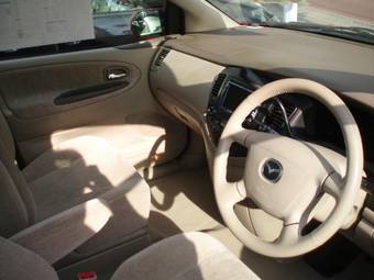 2002 Mazda MPV Pictures