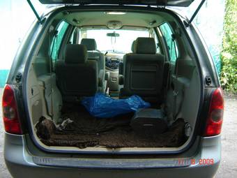 2002 Mazda MPV Photos