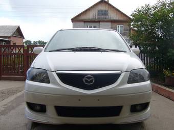 2002 Mazda MPV Photos