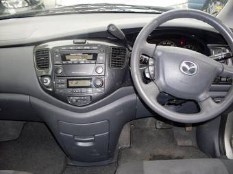 2003 Mazda MPV Photos