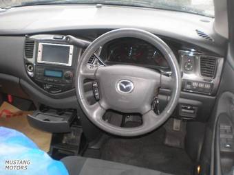 2003 Mazda MPV Photos