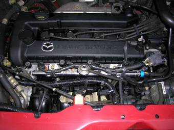 2003 Mazda MPV Photos