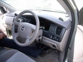 2003 Mazda MPV Pics