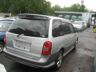 2003 Mazda MPV Photos