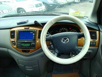 2003 Mazda MPV Pictures