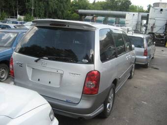 2003 Mazda MPV Photos