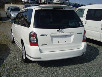 2003 Mazda MPV Photos