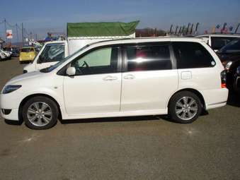 2004 Mazda MPV Photos