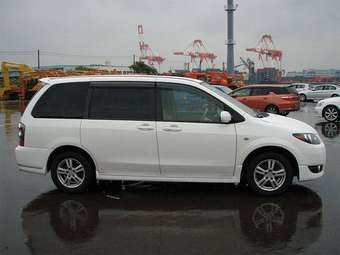 2004 Mazda MPV Pics