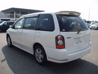 2004 Mazda MPV Pictures