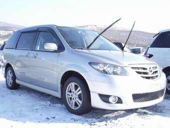 2004 Mazda MPV Photos