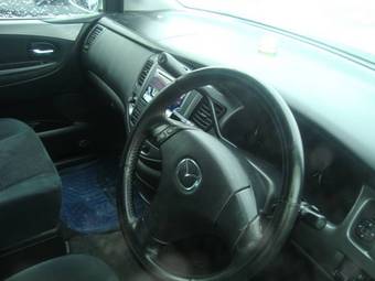 2004 Mazda MPV Photos