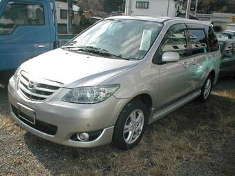 2004 Mazda MPV Photos