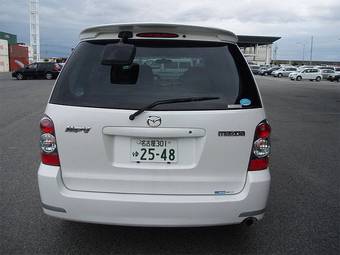 2004 Mazda MPV Wallpapers