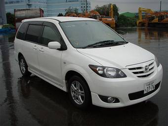 2004 Mazda MPV Photos