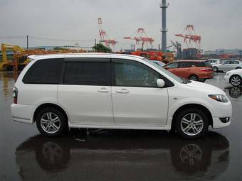 2004 Mazda MPV Pictures