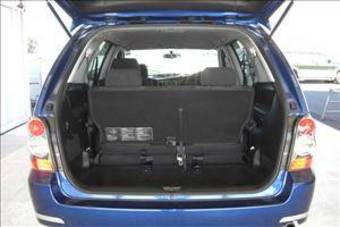 2004 Mazda MPV Pictures