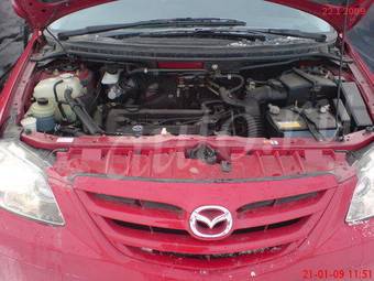 2004 Mazda MPV Photos