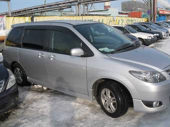 2004 Mazda MPV Photos