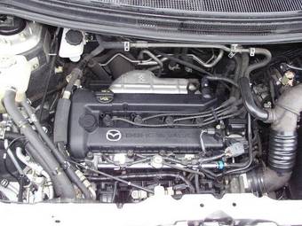 2004 Mazda MPV Pictures