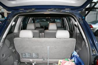 2004 Mazda MPV Pictures