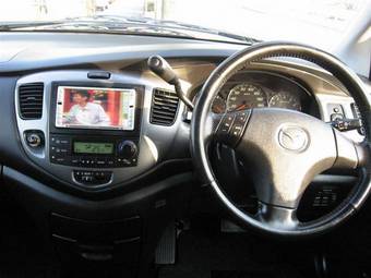 2004 Mazda MPV Pictures