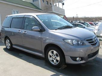 2004 Mazda MPV Photos