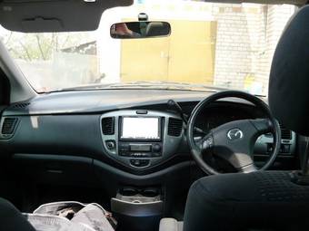 2004 Mazda MPV Photos