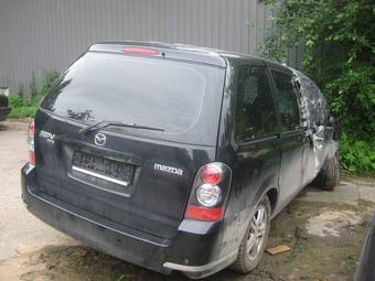 2004 Mazda MPV Pictures