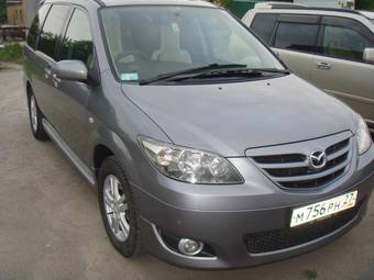 2004 Mazda MPV Photos