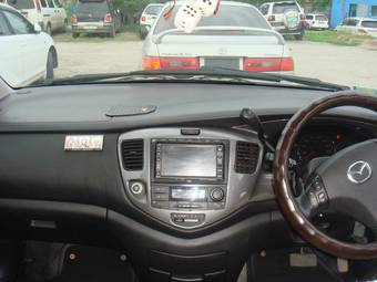 2004 Mazda MPV Pictures