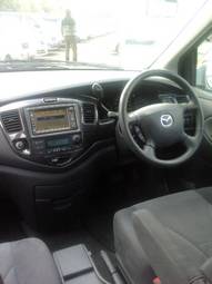 2004 Mazda MPV Photos