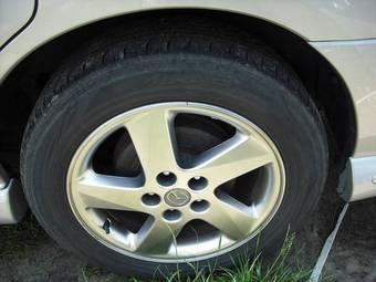 2004 Mazda MPV Pictures