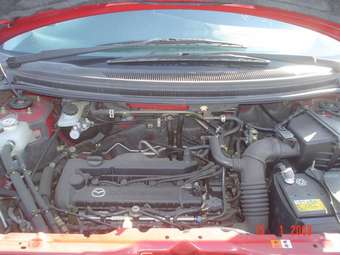 2005 Mazda MPV Photos