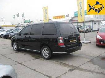 2005 Mazda MPV Photos