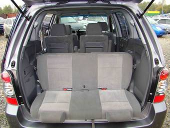 2005 Mazda MPV Images