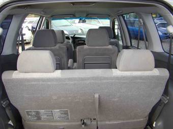 2005 Mazda MPV Pictures