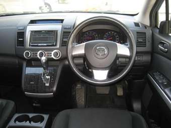 2006 Mazda MPV Pictures