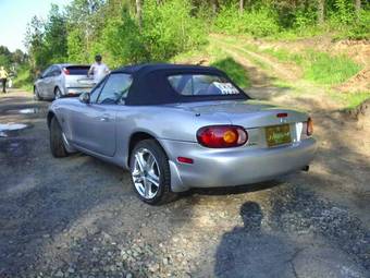 2001 Mazda MX-5 Pictures